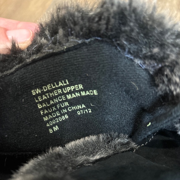 Easy Spirit Boots Women’s 8M Black Dellali Suede Fur Lace Up Square Toe Comfort - Picture 11 of 12